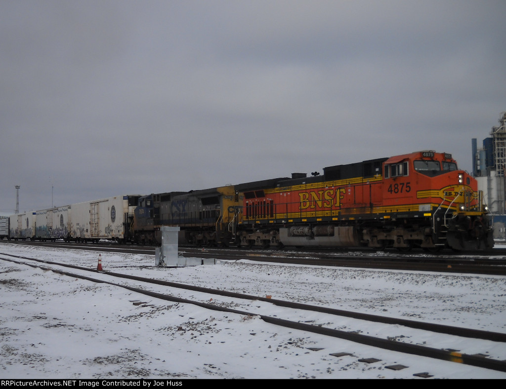 BNSF 4875 East